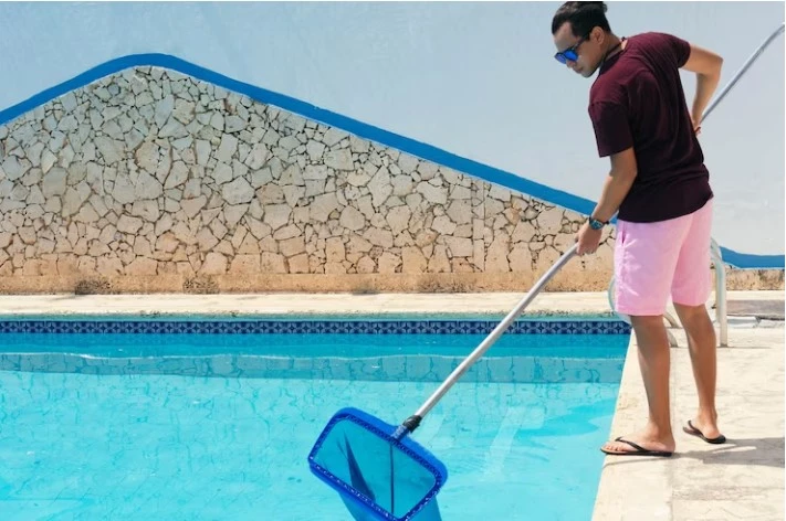 DIY Pool Cleaning Guide
