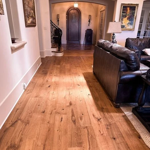 Exploring the Elegance and Efficiency of Hunter Douglas Blinds