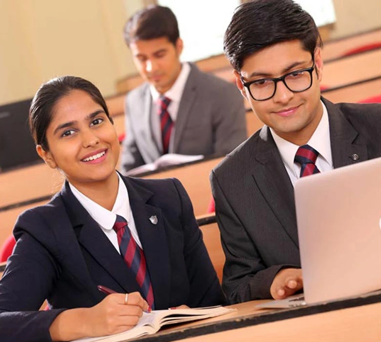 What does a student get to study at BSc IT colleges in Lucknow
