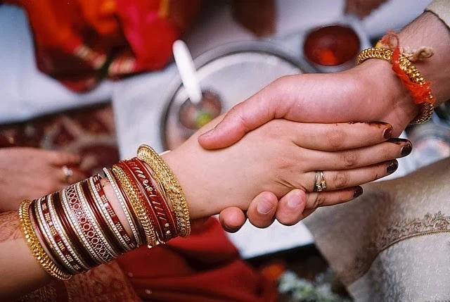 Totkas for Early Marriage For Girl - Remedies to Get Married Soon For Girl