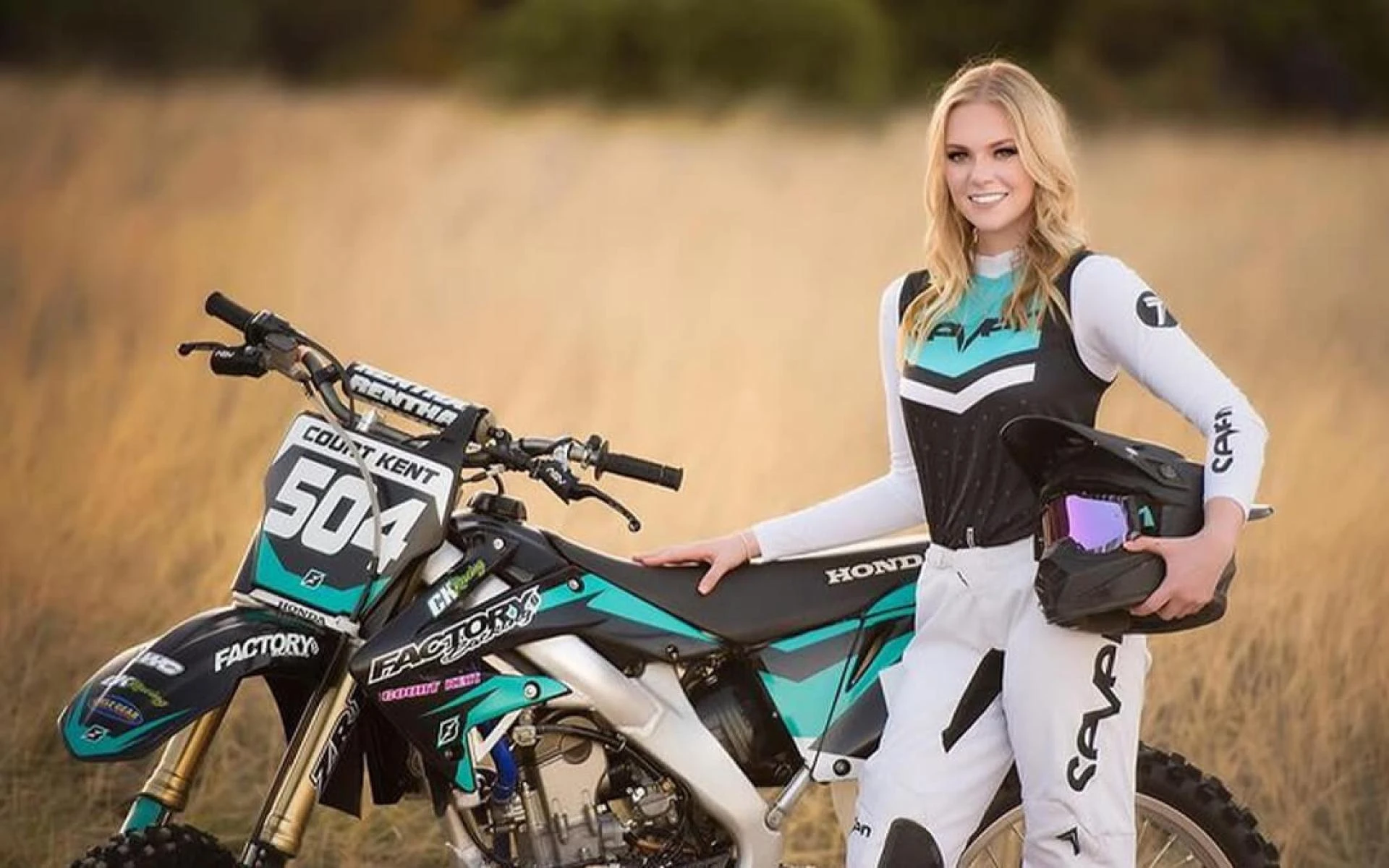 Creator Spotlight: Say Hello To The Courtney Kent On TrueFanz