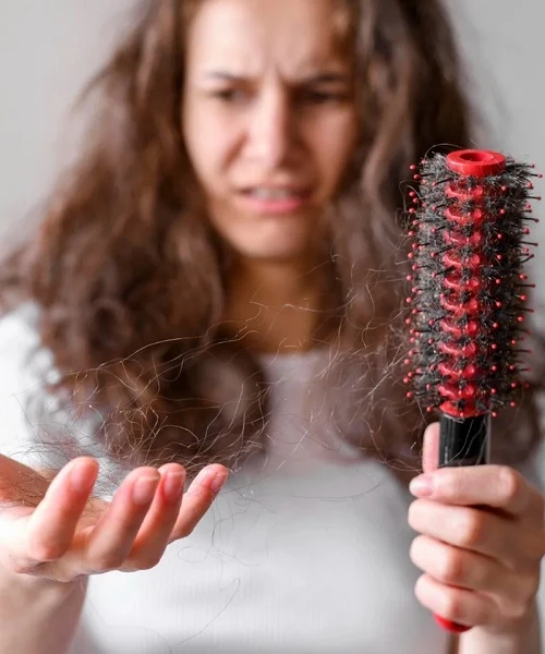 Understanding the Science: How a Hair Loss Specialist Can Help You?