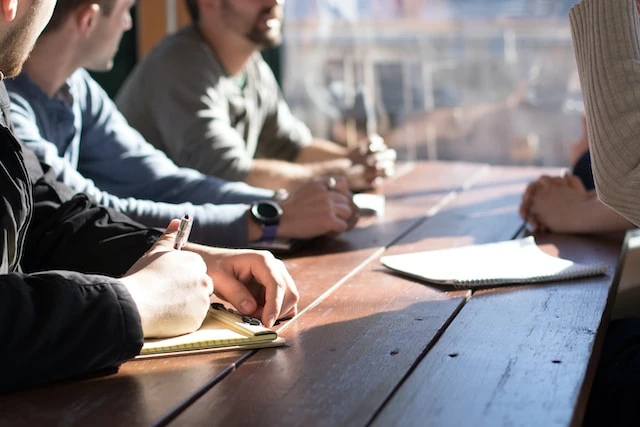 How to Simplify Your Financial Life by Distinguishing Between Revenue and Income