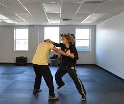 Important reasons why everyone should take self defence classes