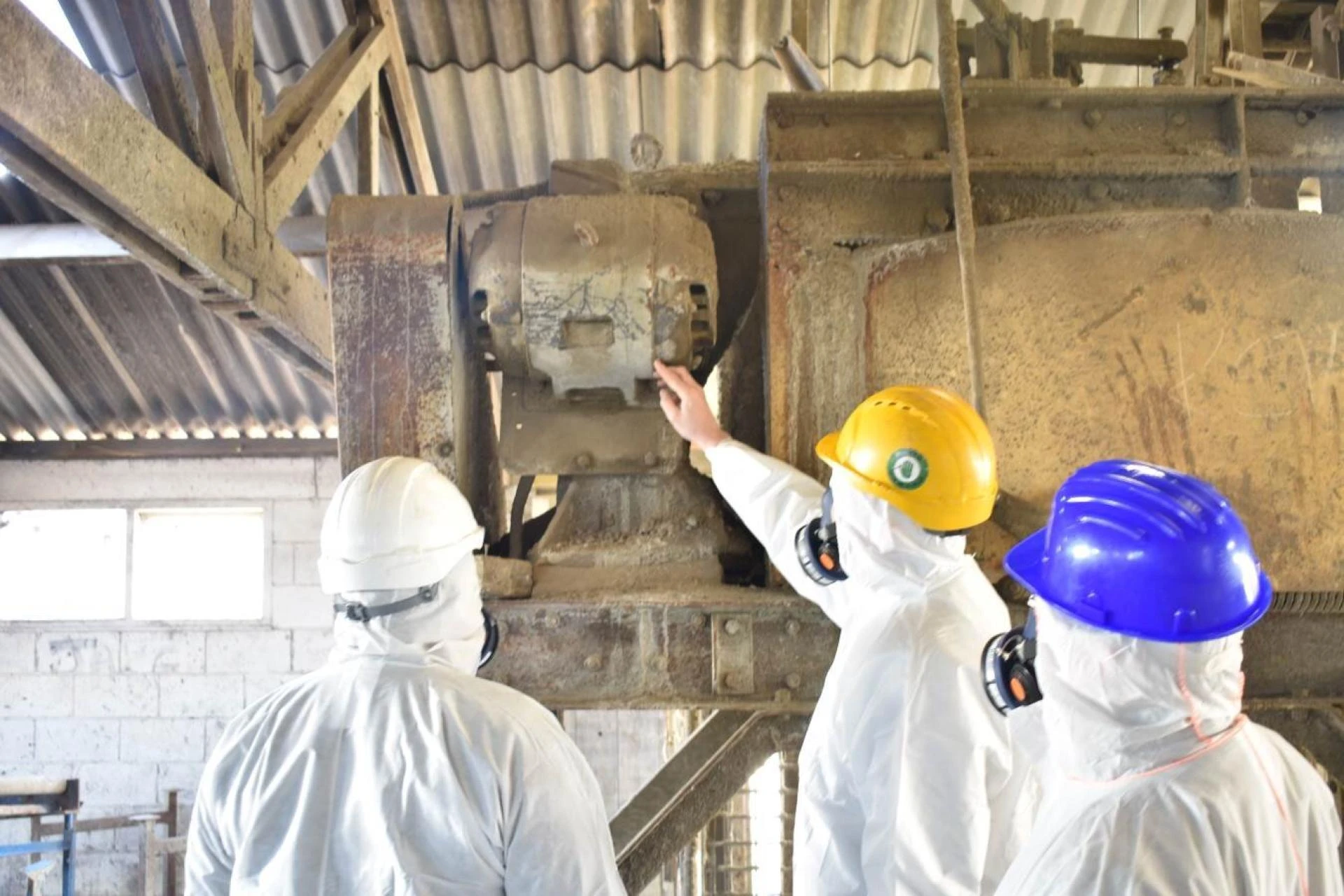 Why You Should Not Remove Asbestos On Your Own