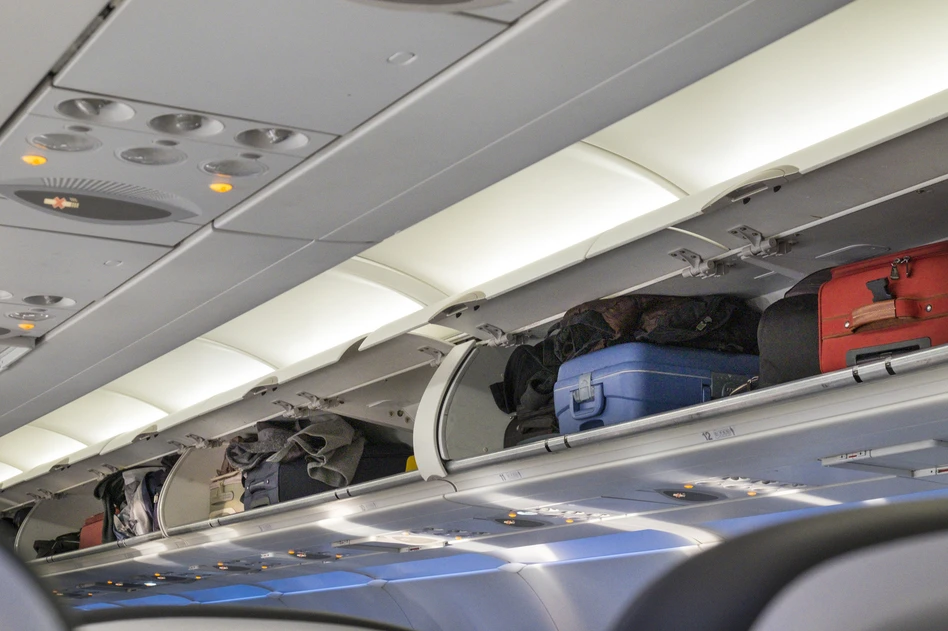 How to book United airlines red eye flight?