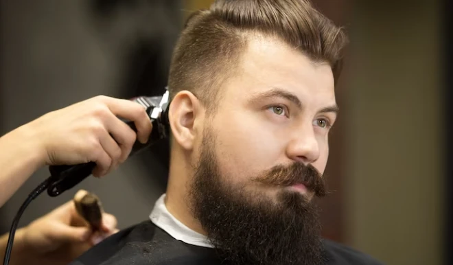 Trendiest Men's Haircuts for a New Perm or Curls