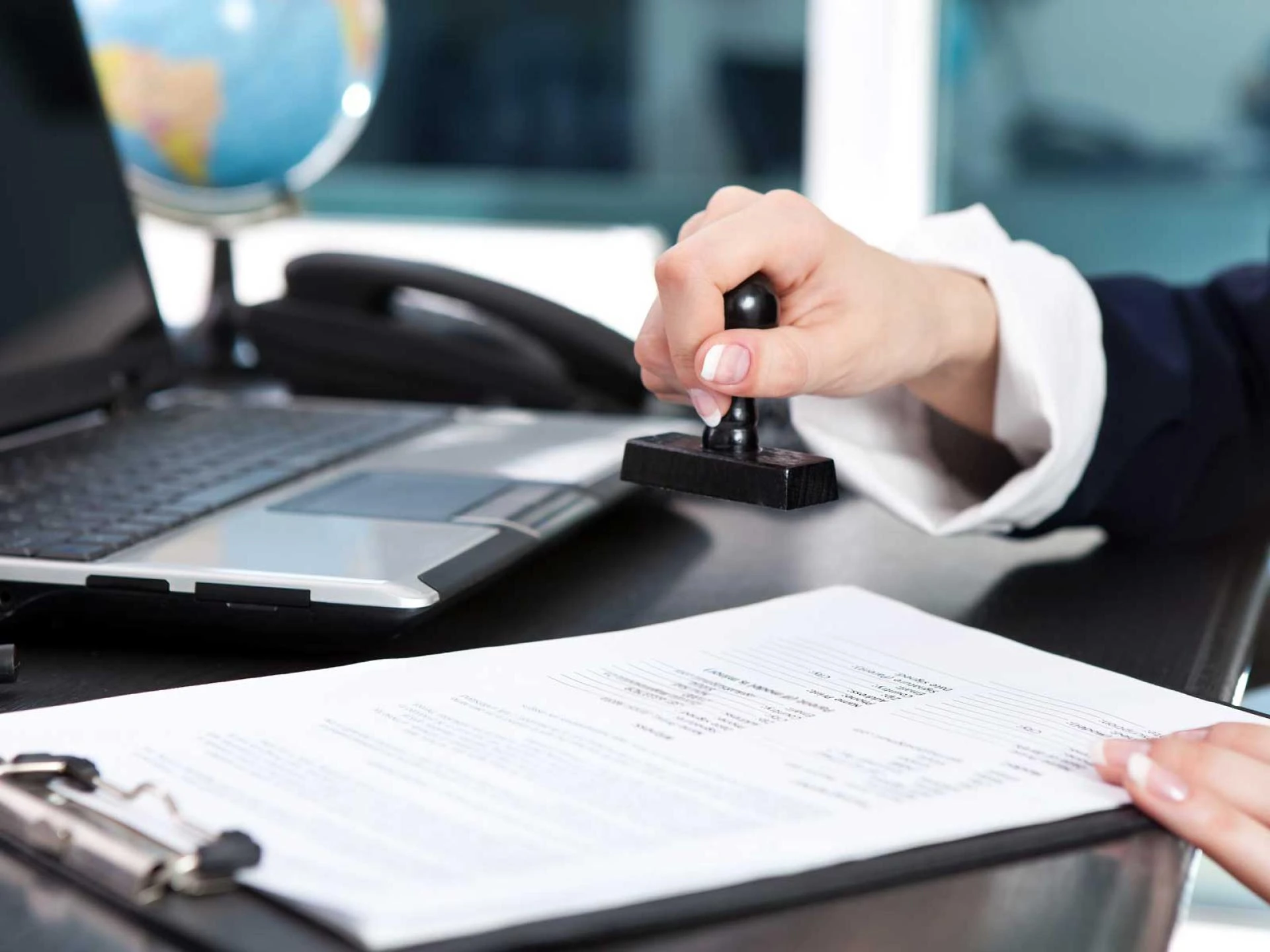 Unlocking Global Opportunities: The Human Touch in License and Birth Certificate Translation