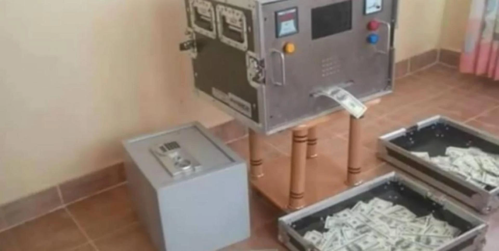 Black money cleaning machine and Chemical Used To Clean black defaced Money