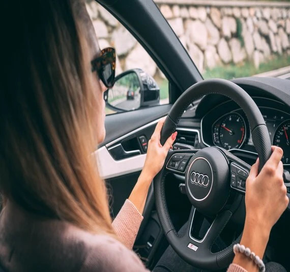 Guide to Choosing A Driving Instructor In Queens