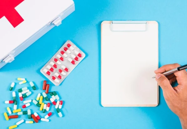 Medication Reminders for the Elderly in Los Angeles: A Comprehensive Guide