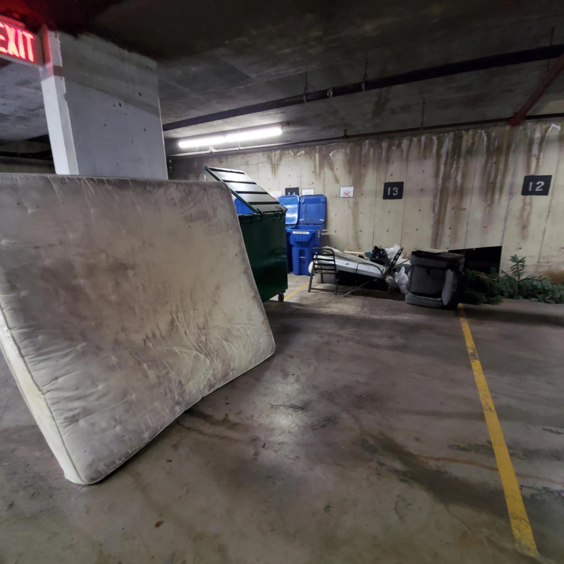 Junk removal port coquitlam