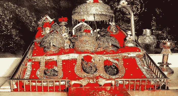Vaishno Devi Temple Katra - A Spiritual Journey to the Abode of Goddess