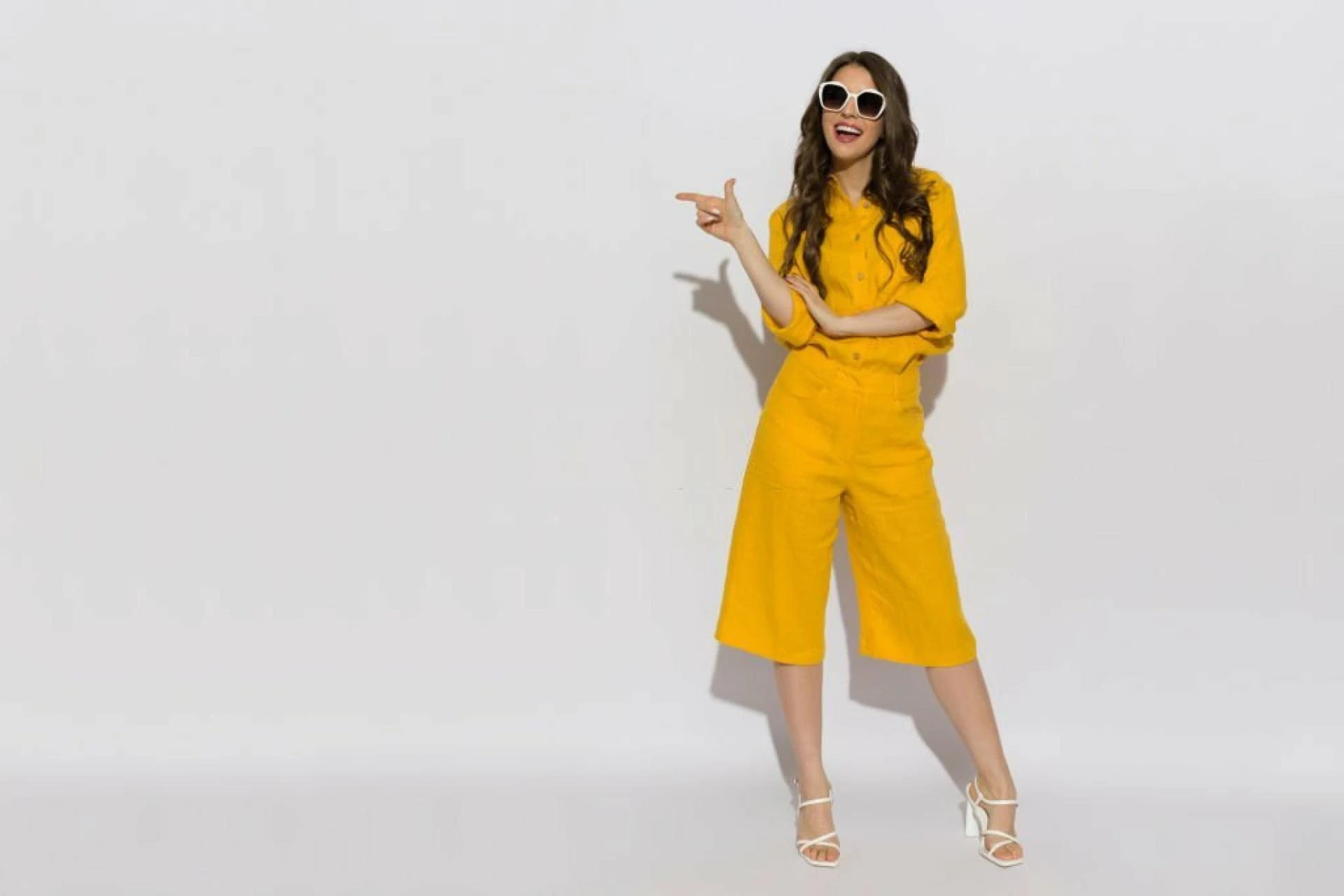 Why is it important for fashion brands or photographers to consider professional editing services for their images?