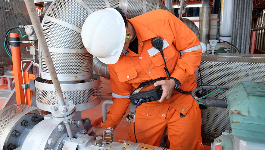 Vibration Damping Chemicals: These Chemicals play a important role in producing lubrication and cool