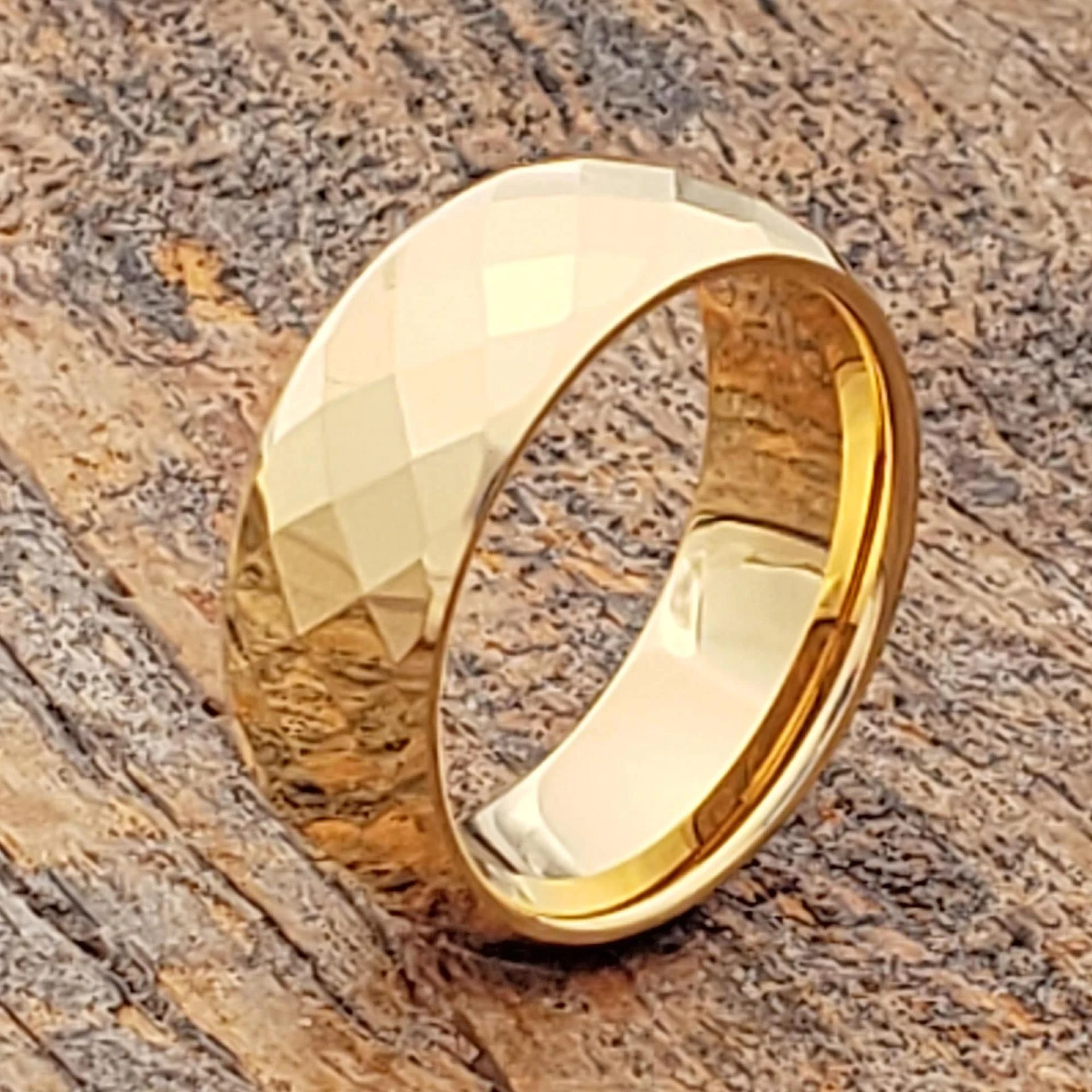 8 Benefits Of Choosing A Gold Ring
