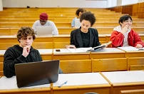 How to Find the Right Student Visa Consultant in Melbourne