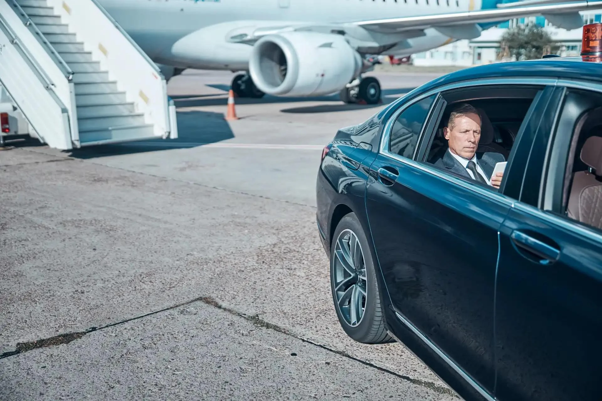 Things To Think When Selecting A Detroit Airport Car Service
