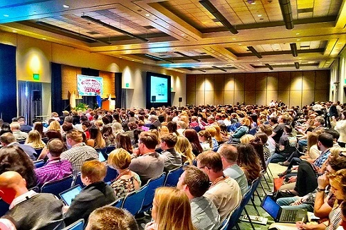 5 Things to Consider When Choosing a Large Hall for Business Events