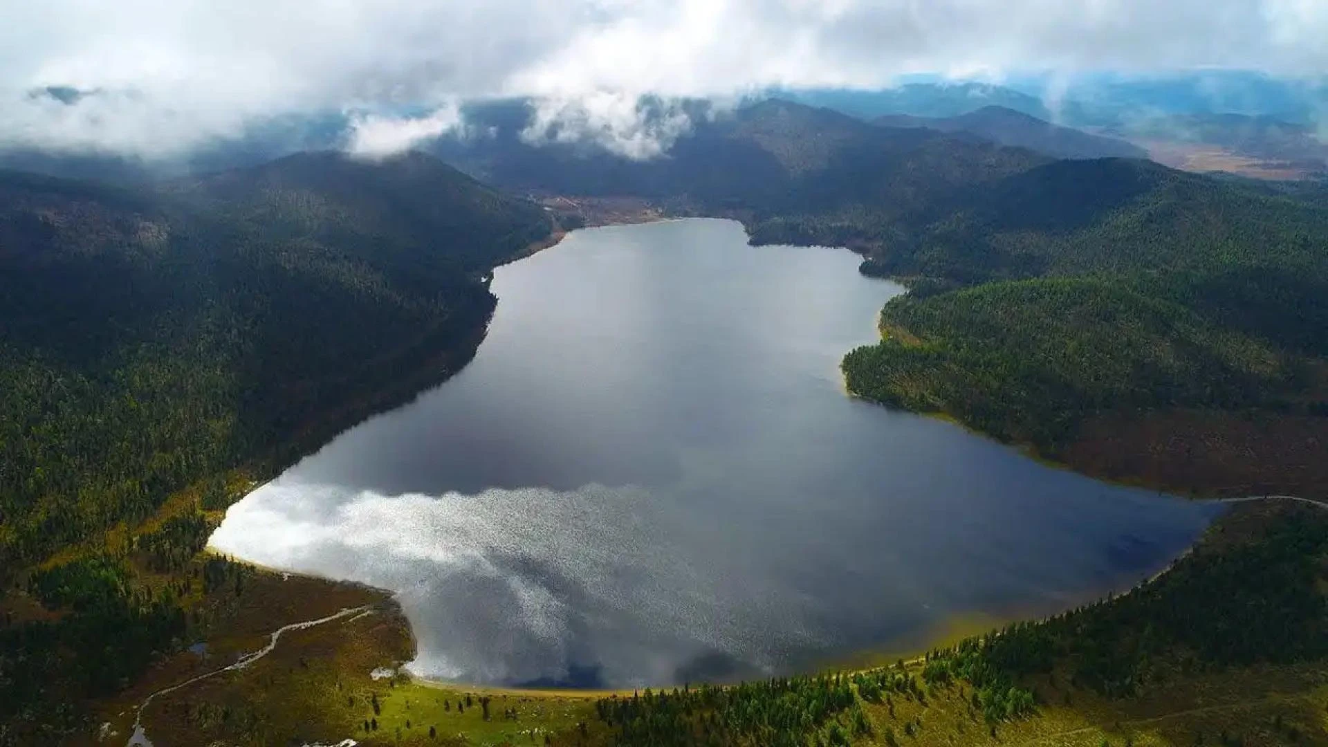 "Unveiling the Secrets of Mongolia: Experience a Thrilling Adventure Tour like No Other"