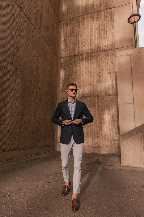 4 Ideas for Work Party Outfits