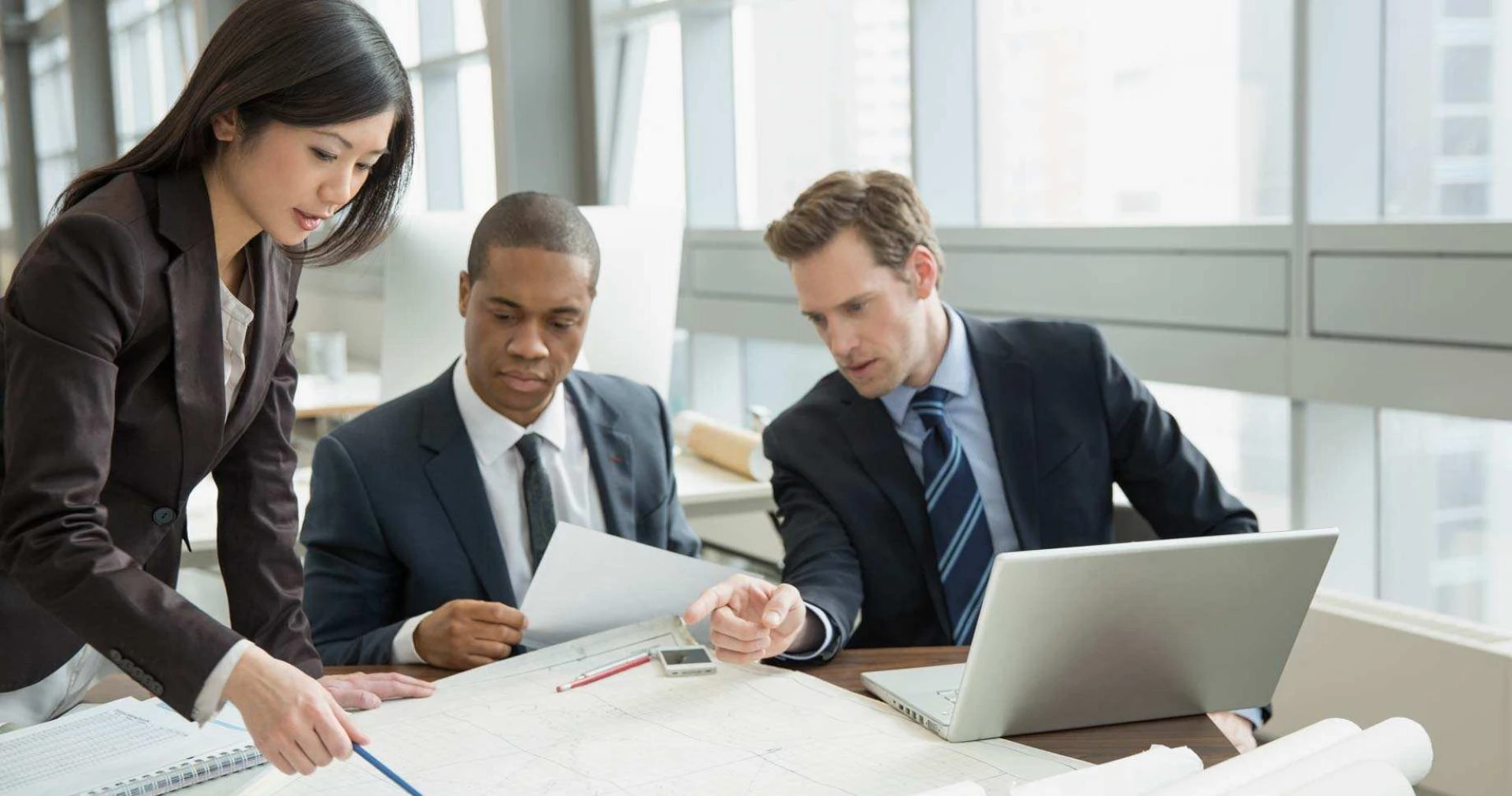 Roofing Contractors - Choose A Professional Contractor