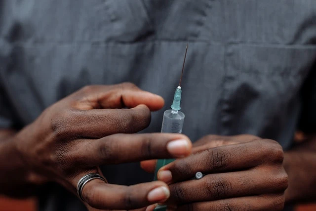 CAN A WEIGHT-LOSS DRUG CURB COCAINE ADDICTION?