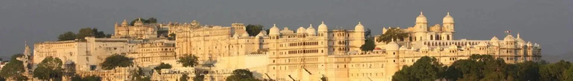Best Udaipur sight seeing packages