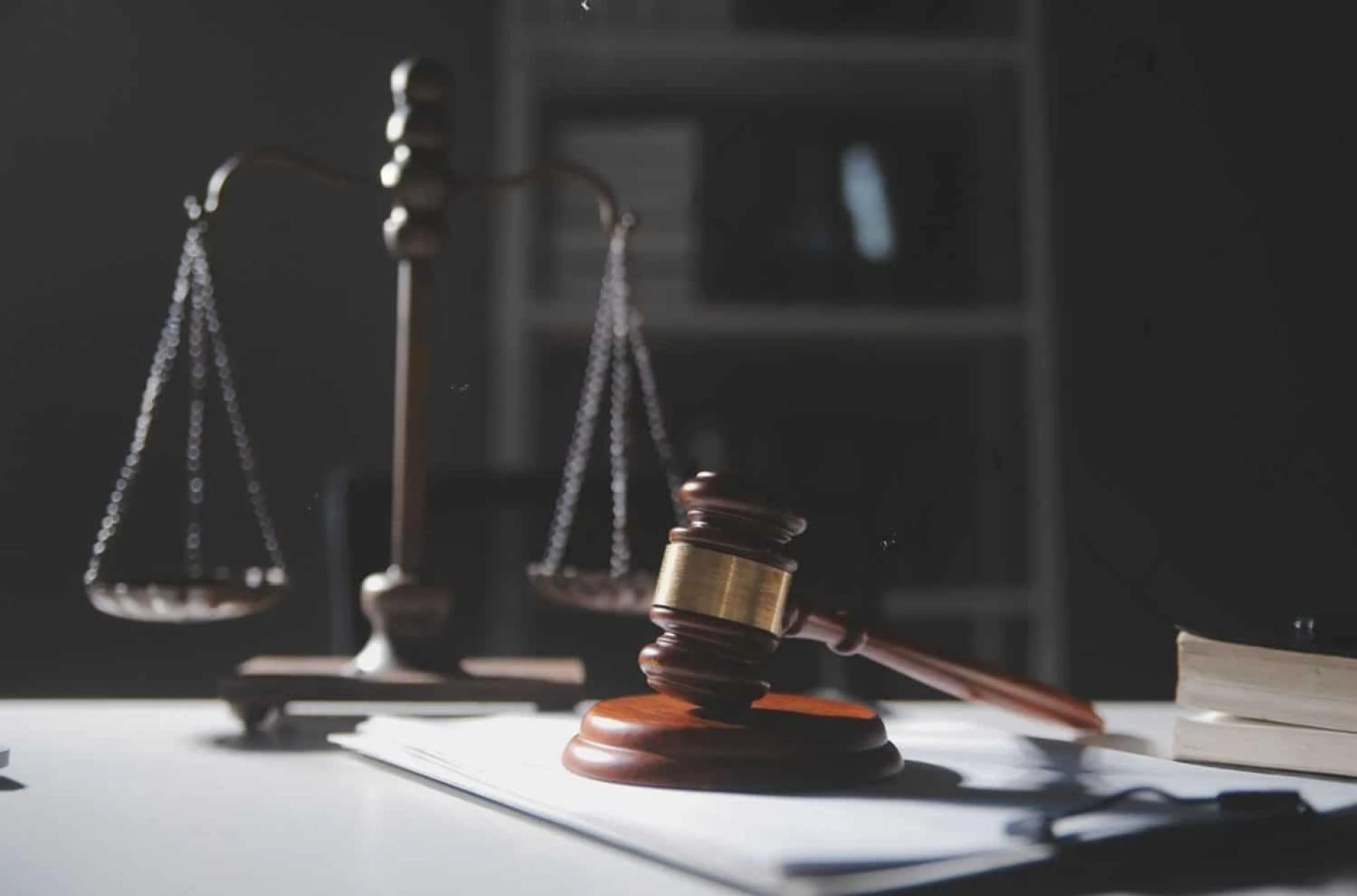 Understanding UAE Labor Laws for Your New Business in Dubai