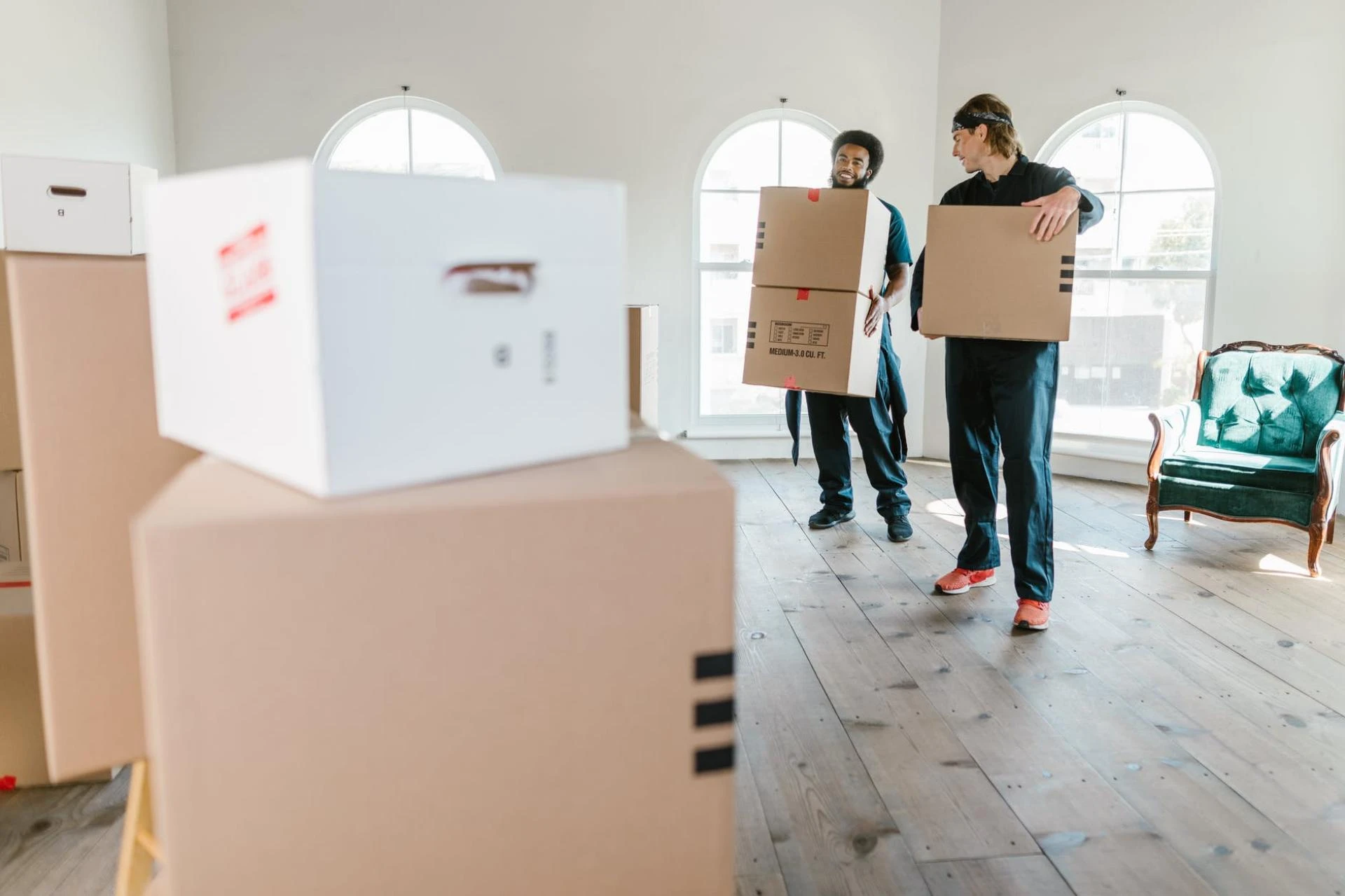 Moving In Summers: Best Ways To Make It Easy &amp; Breezy With Packers &amp; Movers