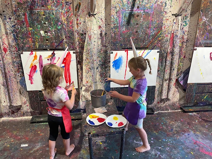 Paint Palooza: A Fun and Creative Way to Enjoy Mess hall Art Experience with Friends