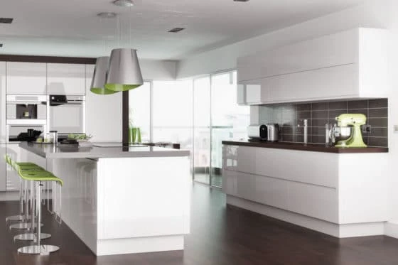 Why Should You Go For Elegant-Looking Kitchens In Cheshire?