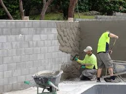 How does Melbourne rendering exert the safety of home walls?