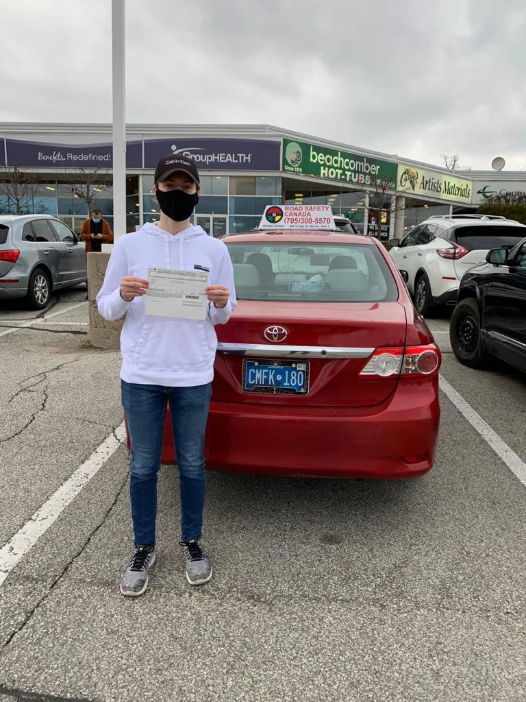 MTO Approved Beginner Driving Education Course School In Barrie &amp; Across Ontario
