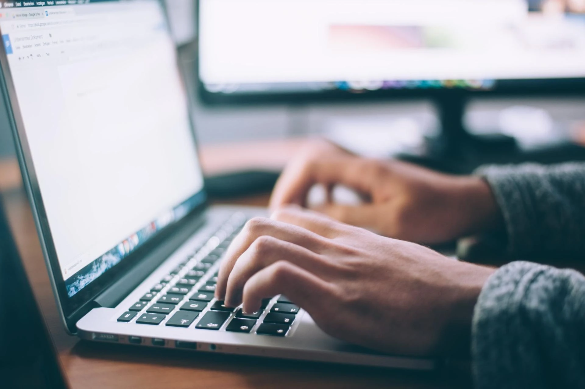 Analyse the Advantages of a Law Essay Along with Its Structure