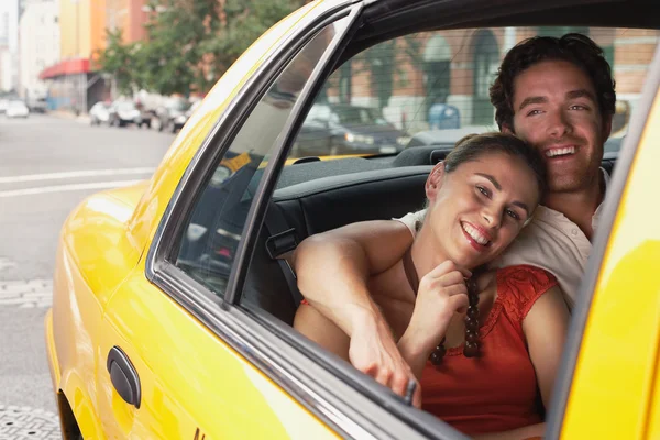 5 Taxi Tips for Indore to Bhopal Travel