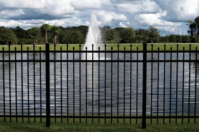 Enhancing Security and Aesthetics: The Benefits of Mechanical Fences