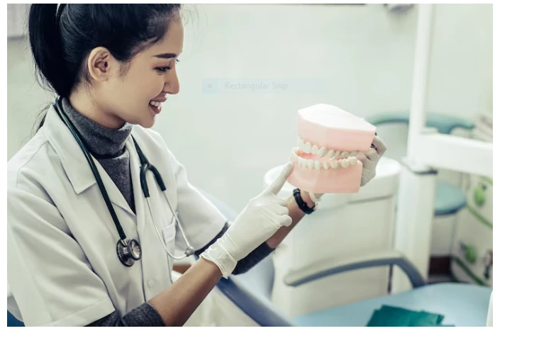 What to Expect with High-End Alternatives to Dentures