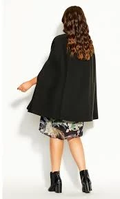 LOOK FASHIONABLE WITH THE STUNNING WOMEN’S CAPE JACKET