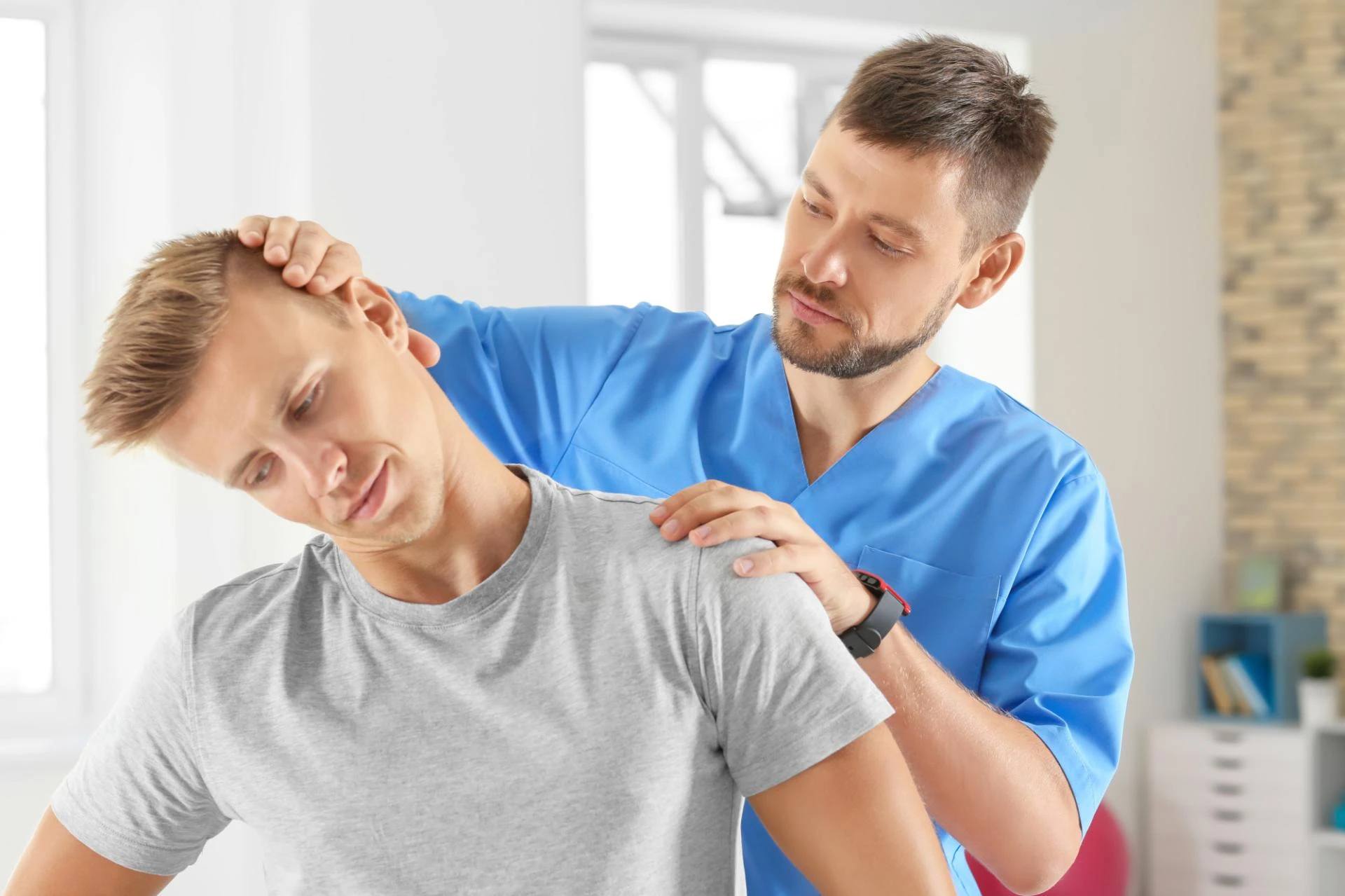 Chiropractic Care for Construction Workers: Managing Strains and Injuries