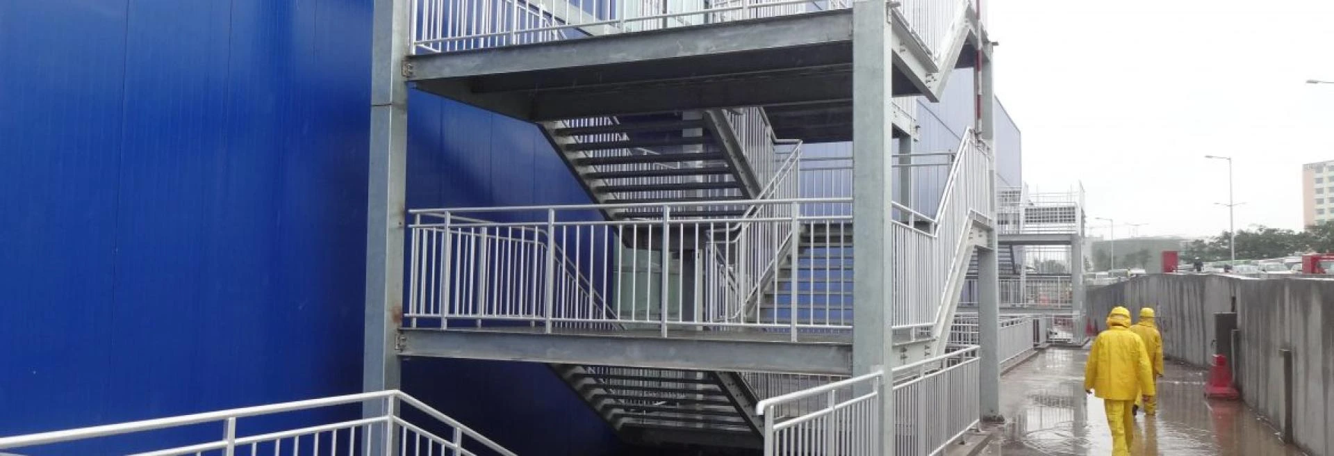 Best Stair Railing Ideas to Elevate Your Home's Style