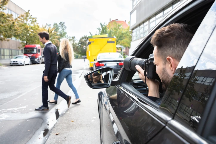 How would private investigators look into Divorce Cases?