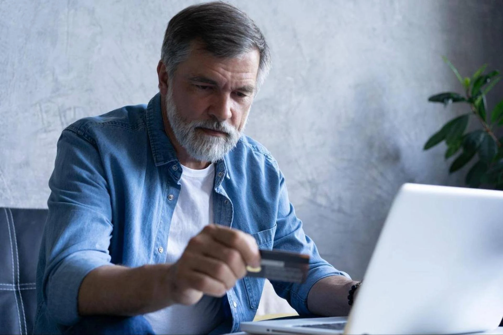 How to Pay Off Your Credit Card Debt Faster