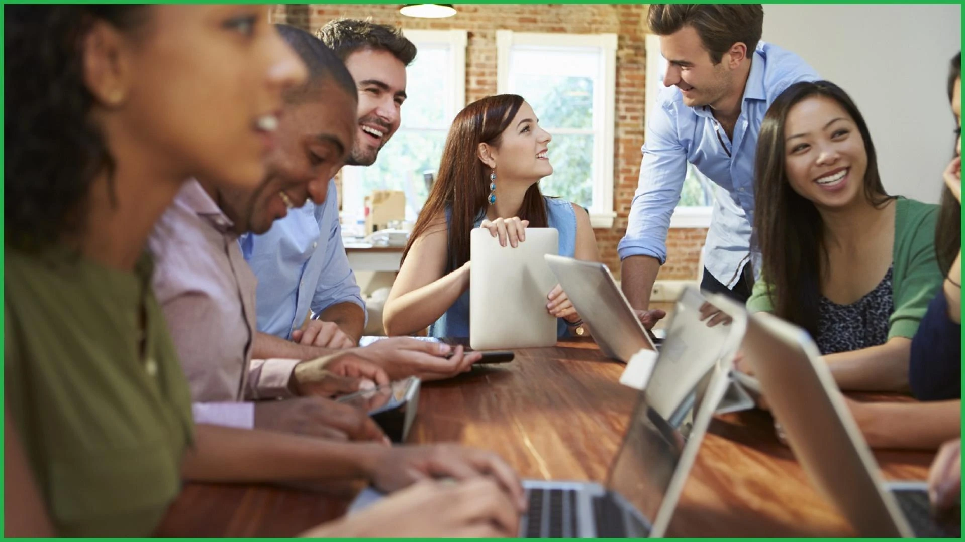 How Can Pakistan Create More Social Work Jobs In Economic Crises?