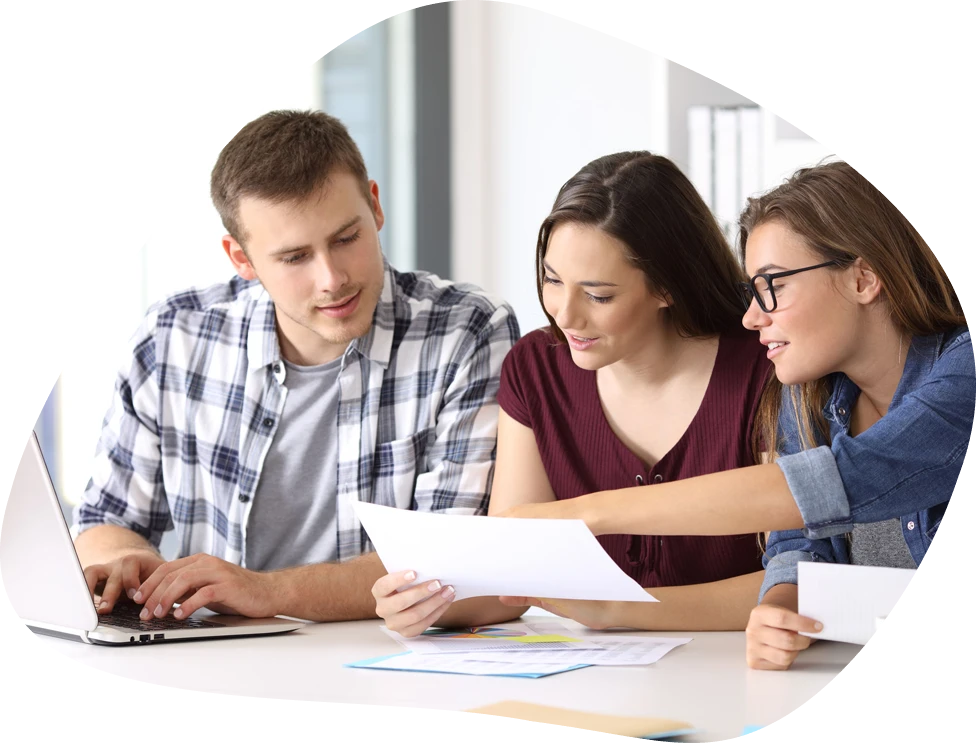 How Advertising yard signs are the most preferred option?