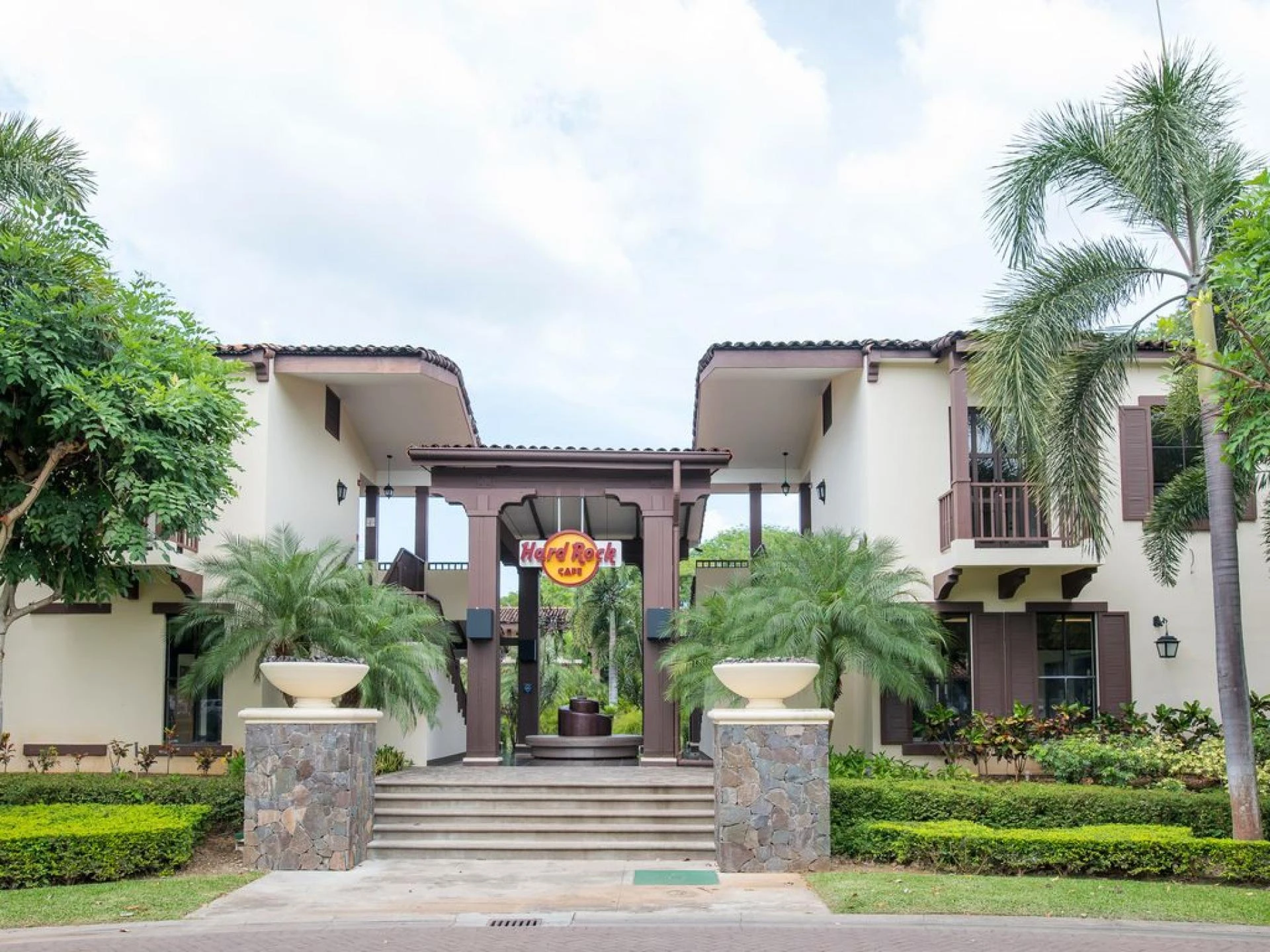 Find Bliss in Mexico: A Family Vacation with Find American Rentals