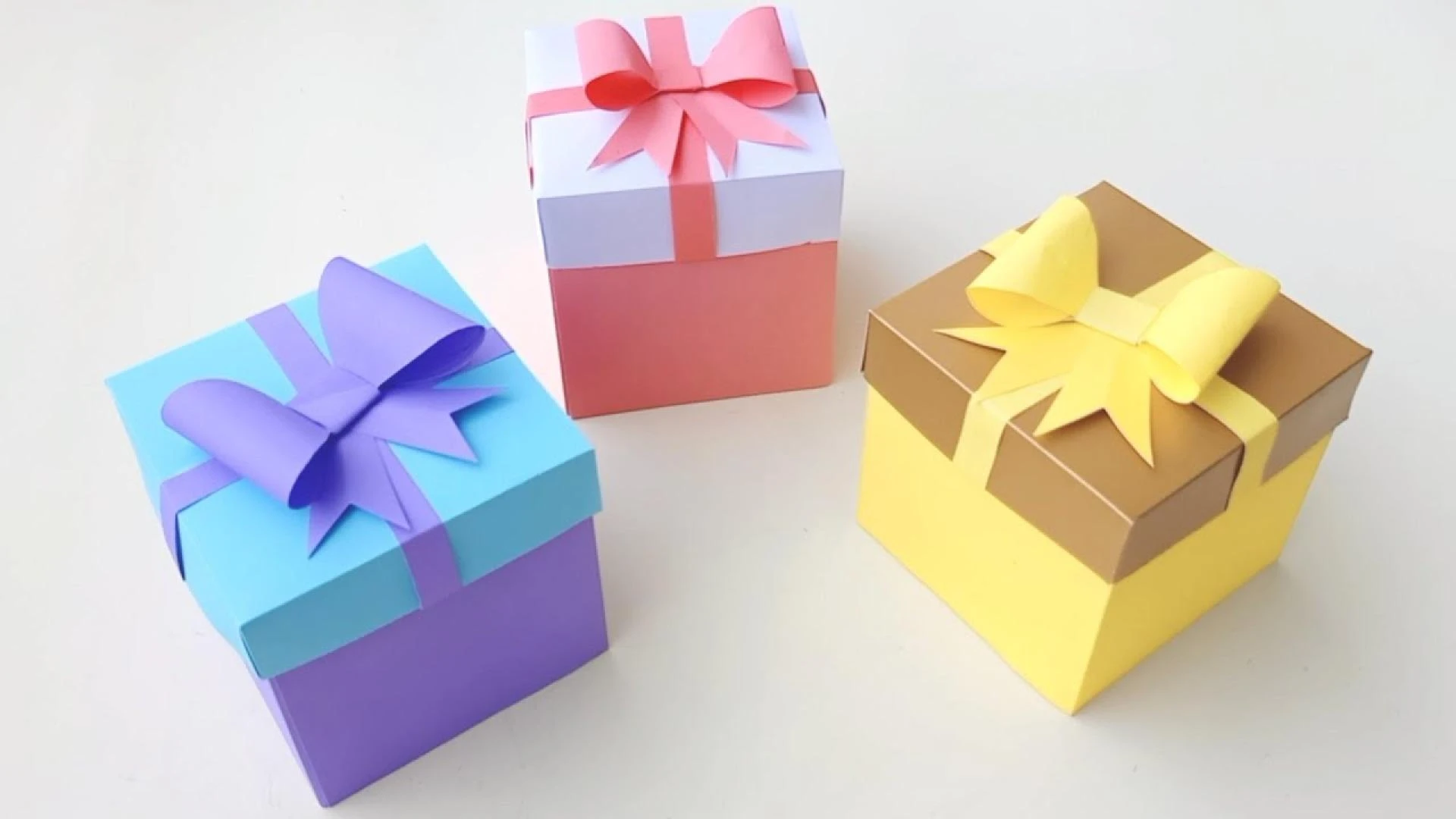 Beat the Competition with Customized Gift Boxes