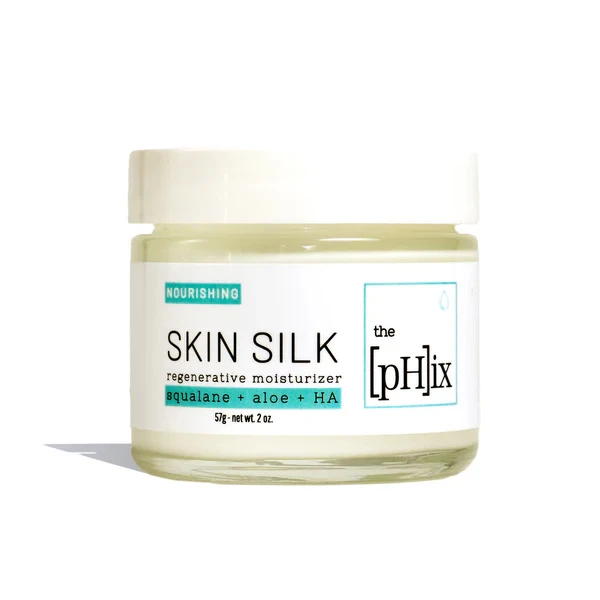 Silk Moisturizers: The Ultimate Solution for Lightweight and Smooth Texture