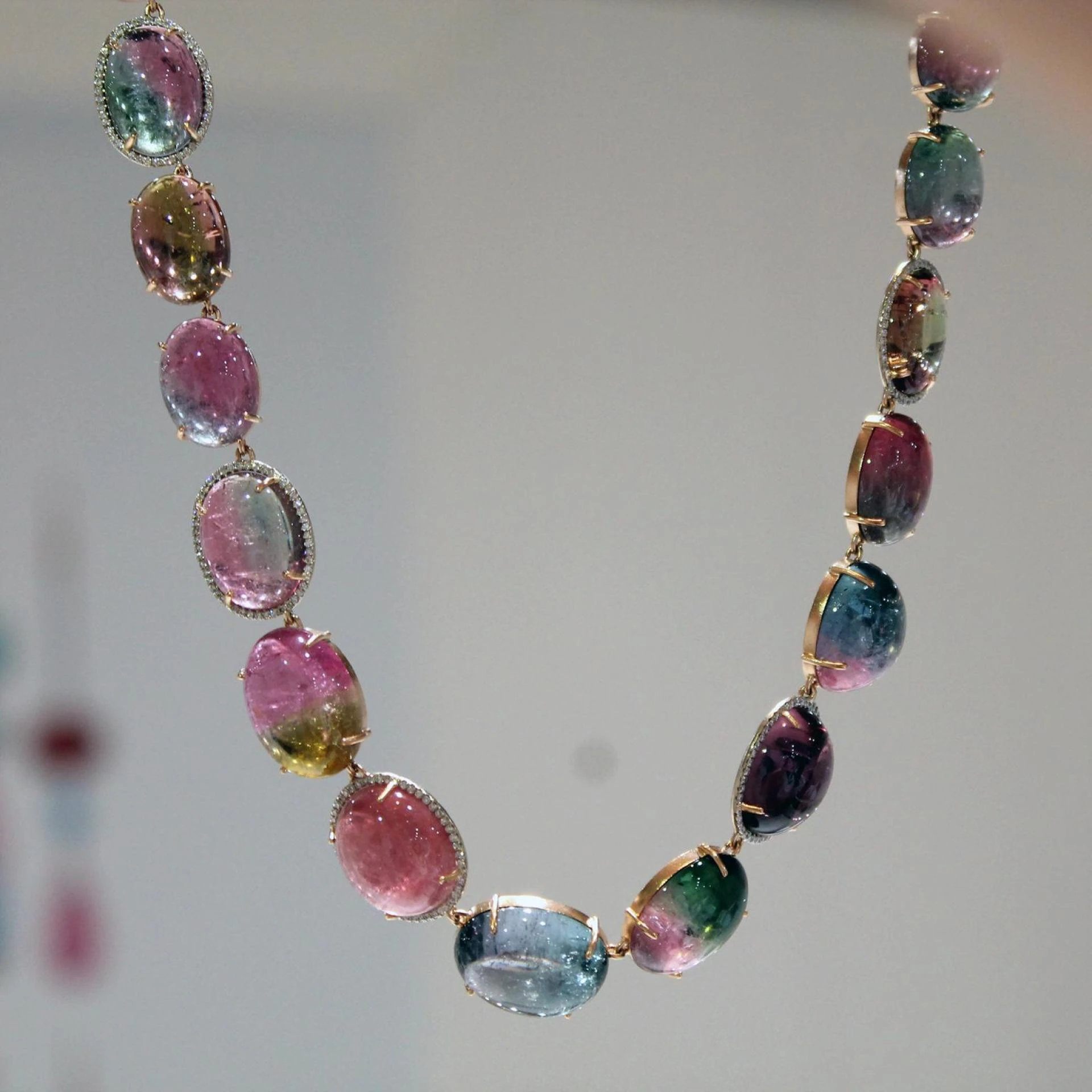 Tourmaline jewelry and its wonderful universe