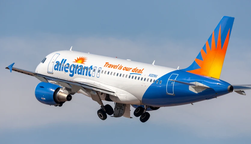 How do I get a live person at Allegiant?